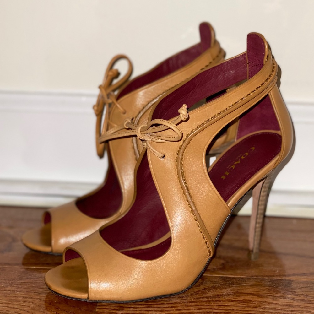 Coach Loise Heel Size 7